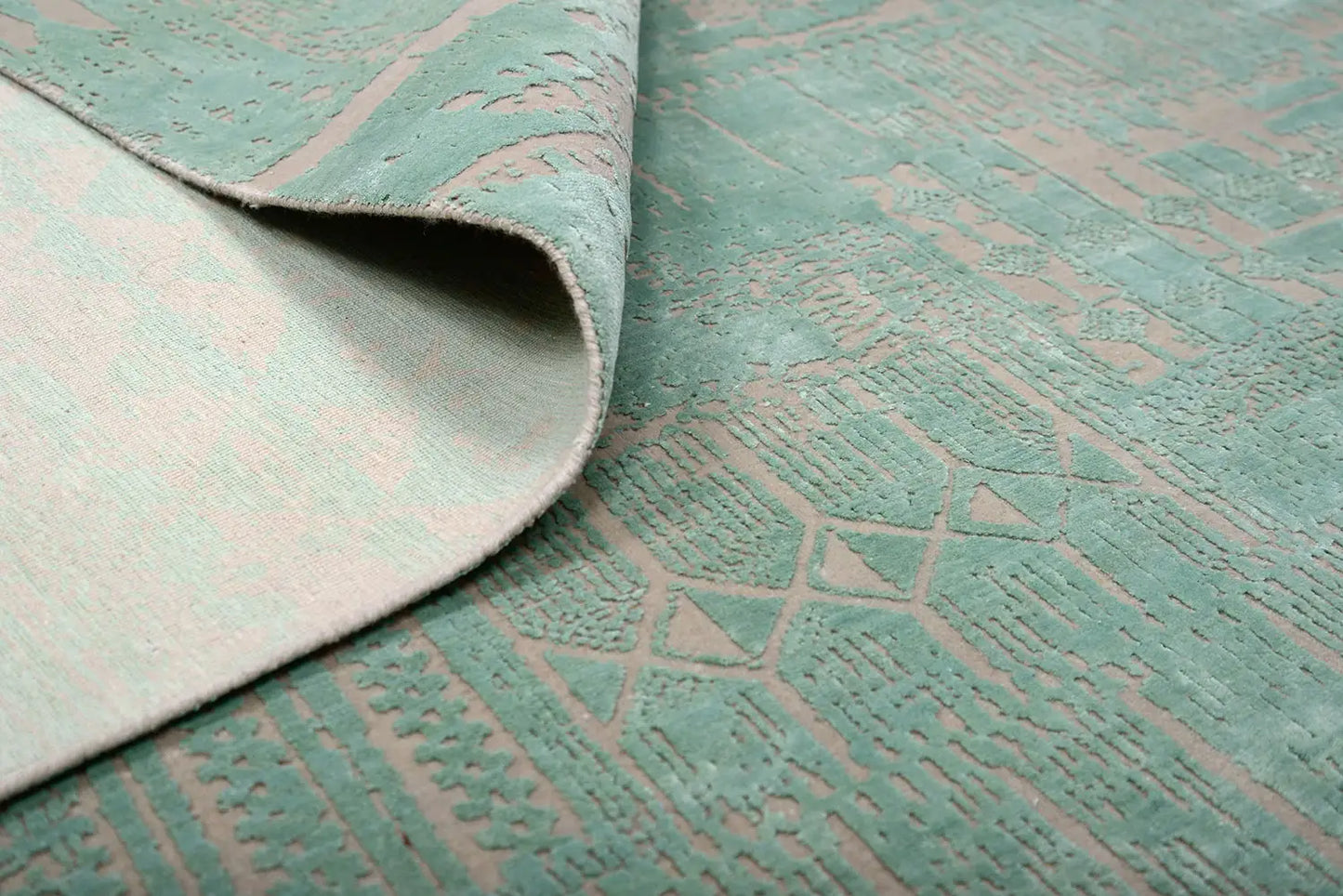 Mint Geometry