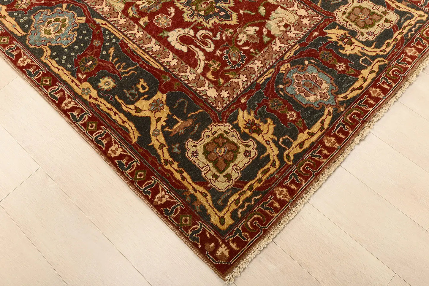 Vintage Crimson Sultan