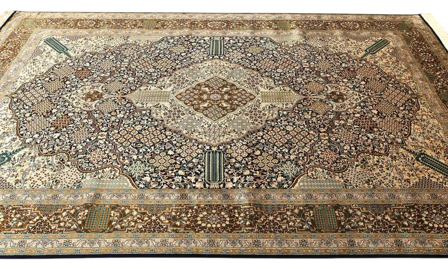 Golden Kashmir Royale